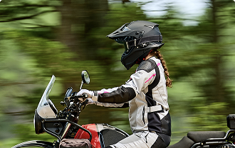 ECE 22.06 certified motorcycle helmet — European safety standard for all-speed impact protection