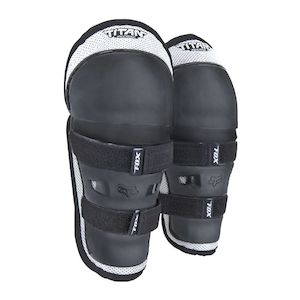 Fox_Racing_Pee_Wee_Titan_Knee_