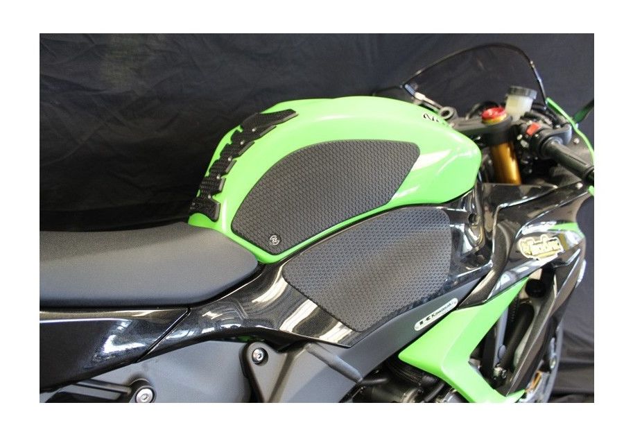 TechSpec Snake Skin Tank Pads Kawasaki ZX6R / ZX636 2013-2025