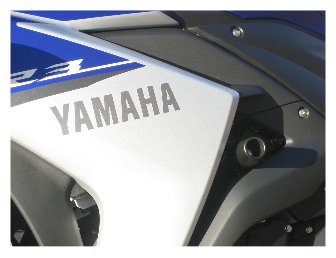Graves Frame Sliders Yamaha R3 2015-2018