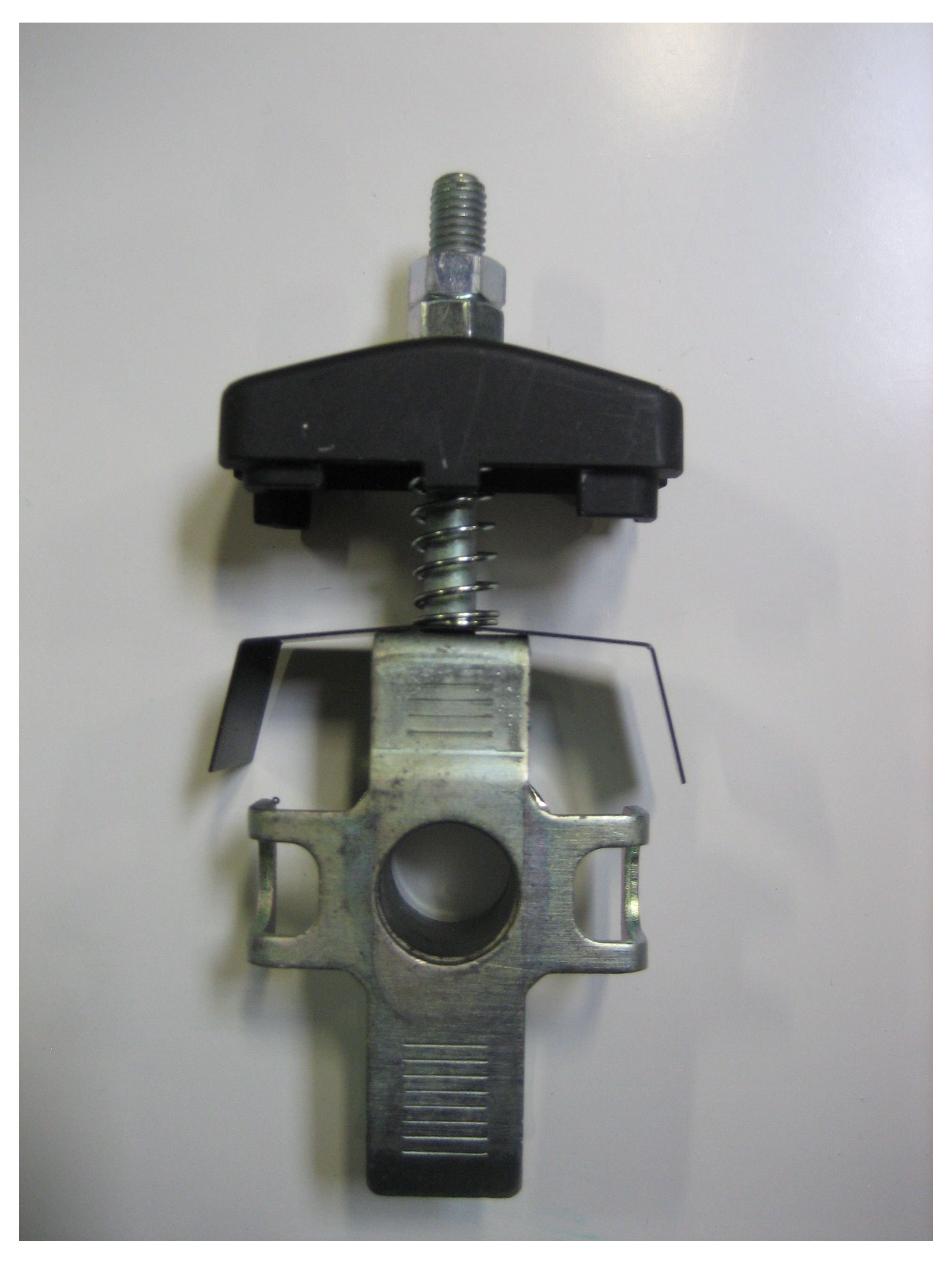 Graves Chain Adjuster Retention Set Yamaha R3 / MT03 Cycle Gear