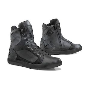 Forma Hyper Shoes