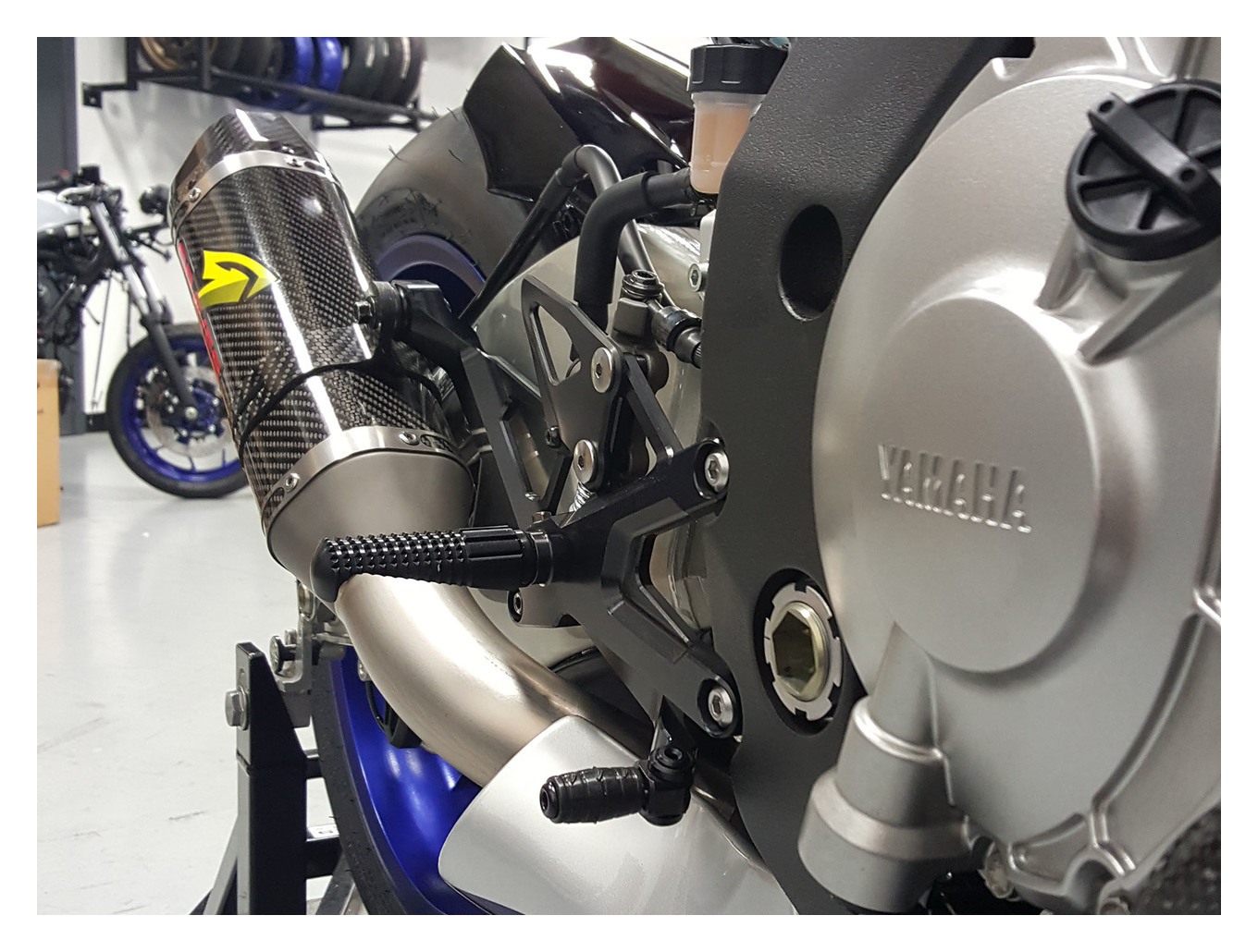 Graves Rearsets Yamaha R1 / R1M / R1S Cycle Gear