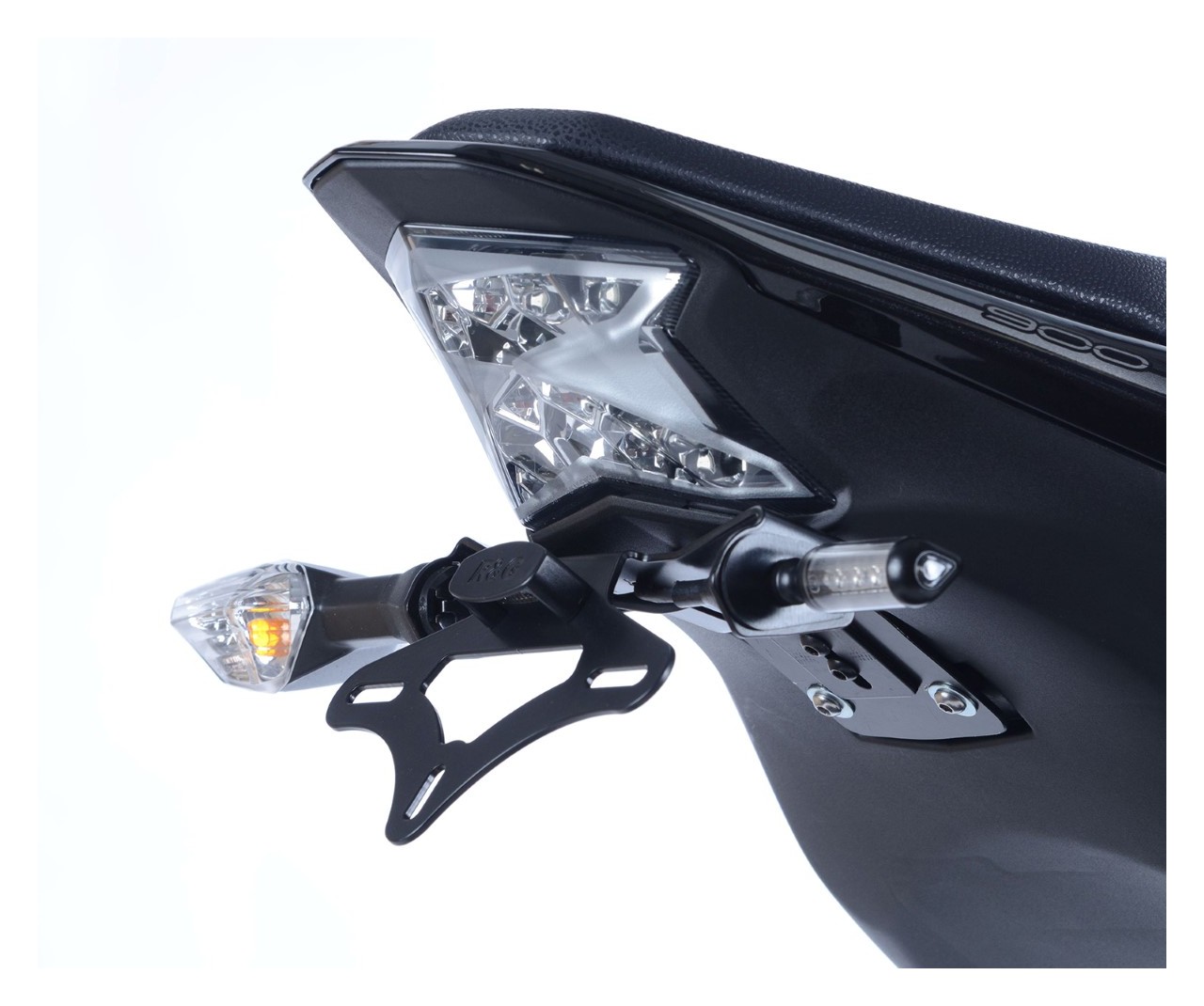 Kawasaki Z900 2017 2018 2019 Tail Tidy. Number Plate Holder LED Indicators