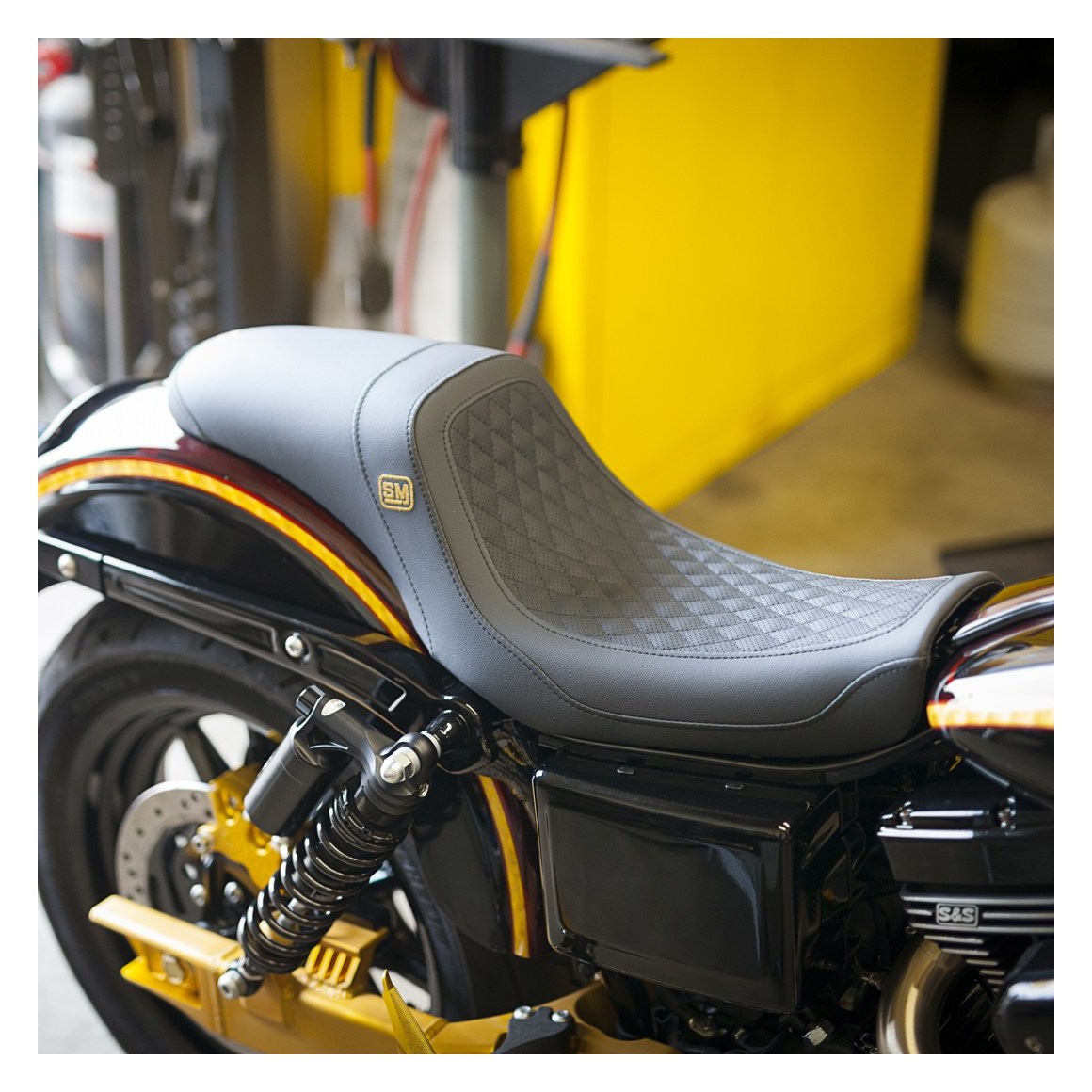 Saddlemen Speed Merchant Seat For Harley Dyna 2006-2017 - Cycle Gear