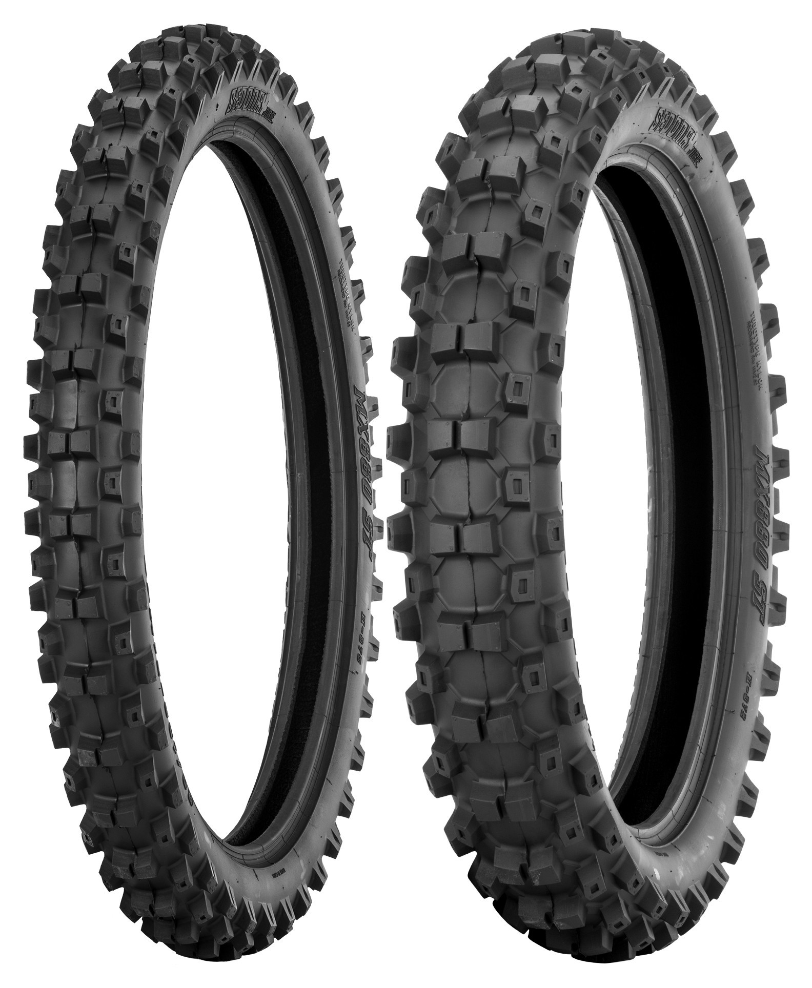 sedona_mx880_st_tires.jpg