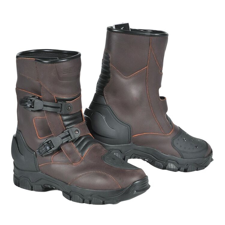 sedici boots
