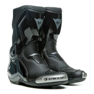 course d1 out boots