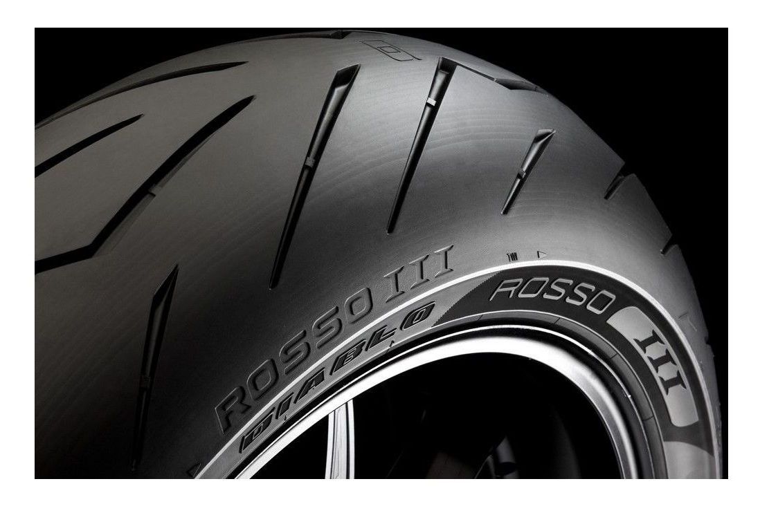 Pneu traseira para moto Pirelli Diablo Rosso 3 sem câmara de 150/60-17 Pneu traseira para moto Pirelli Diablo Rosso 3 sem câmara de 150/60-17