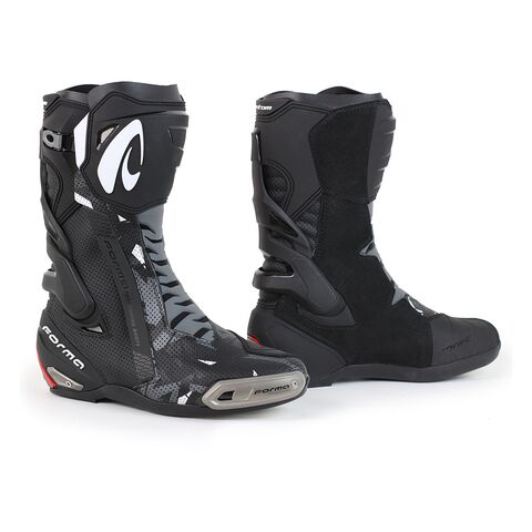 Forma Phantom Flow Boots