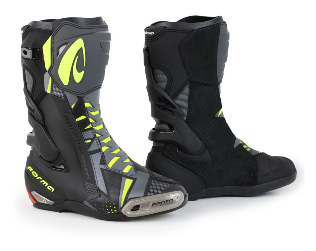 Forma Phantom Boots - Cycle Gear