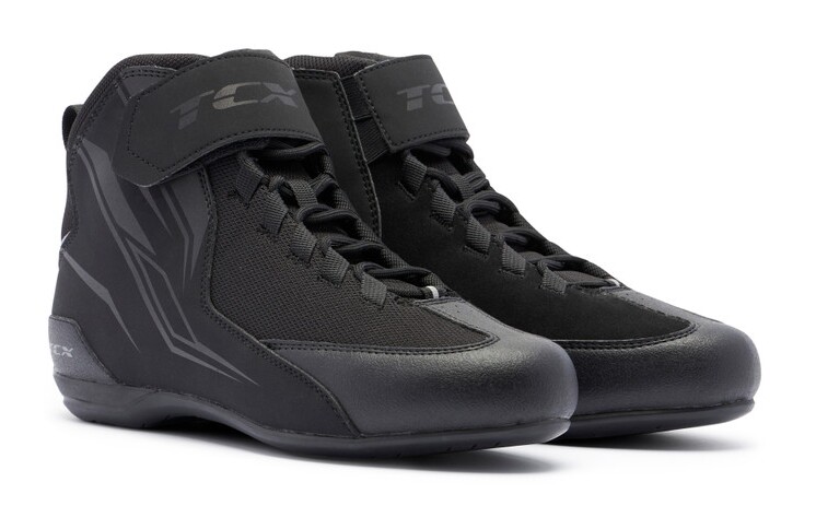 tcx_shifter_sport_boots_black.jpg