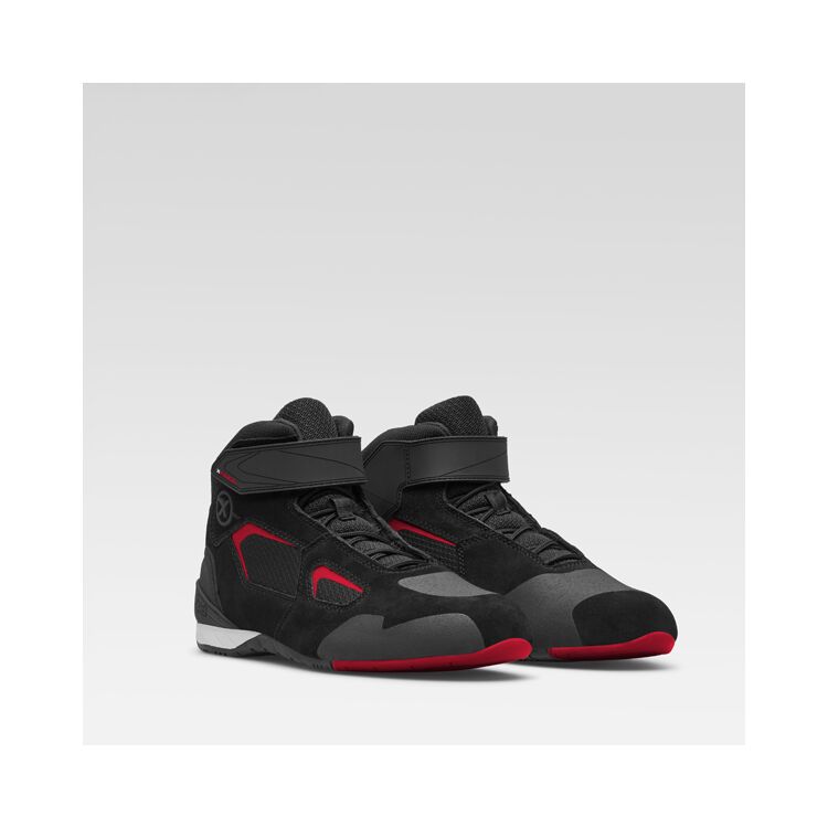 Black/Red