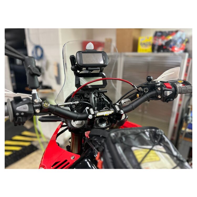 Red Line w/ Black Fitting