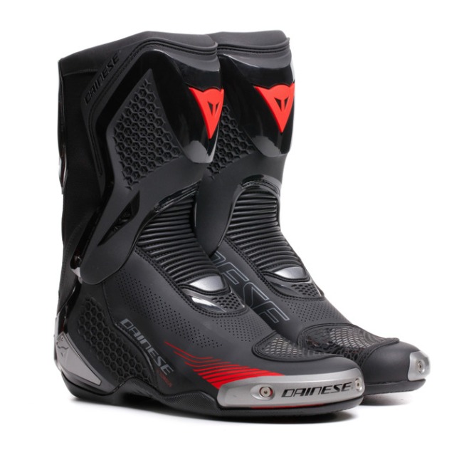 /gear/dainese-torque-4-air-boots