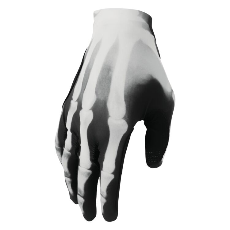 Black/White
