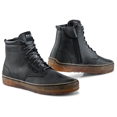 TCX Dartwood WP Shoes Black / 43 [Open Box]
