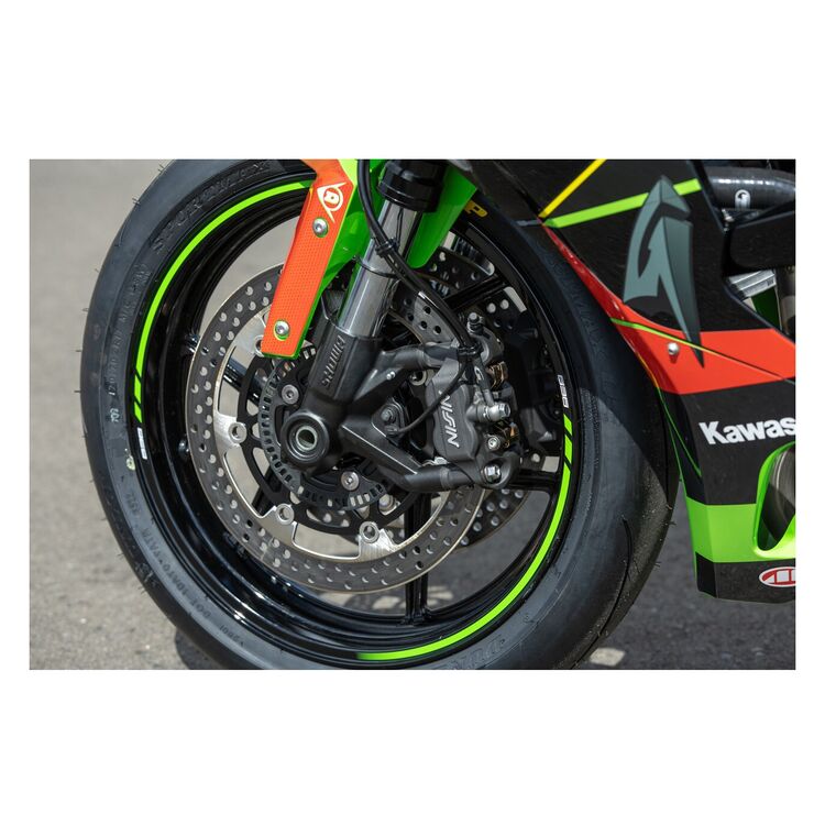 Black Line/Silver Fittings