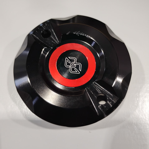 Gilles Tooling Front Reservoir Cover Aprilia / Ducati / Harley-Davidson / Indian / KTM / Kawasaki / Triumph Black [Blemished - Very Good]