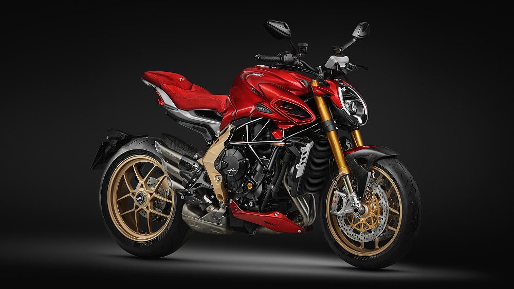 A front view of MV Agusta's Brutale Serie Oro.