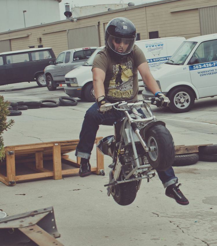 minibike racing jump