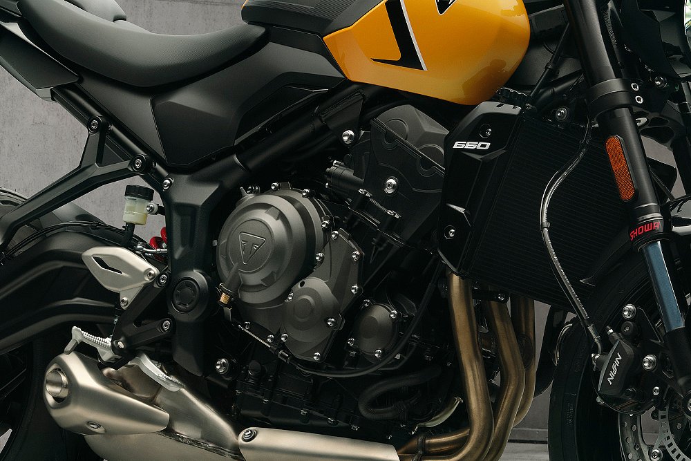 A close-up of the Trident 660's inline-triple engine.