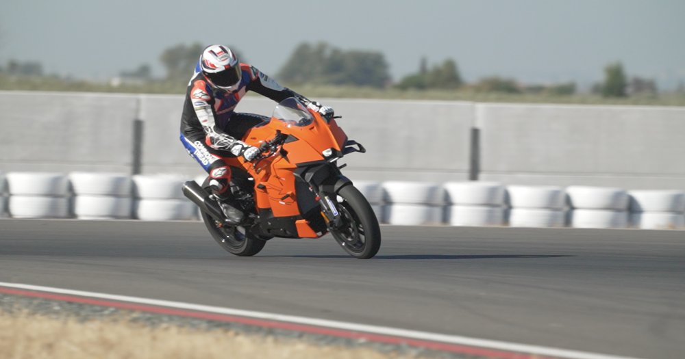 Zack Courts on the 2026 KTM 990 RC R at the Seville Circuit, narrowly avoiding a crash.