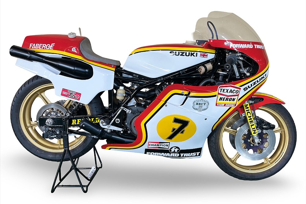 A profile view of the 1977 Suzuki RG 500 ridden by Barry Sheene.