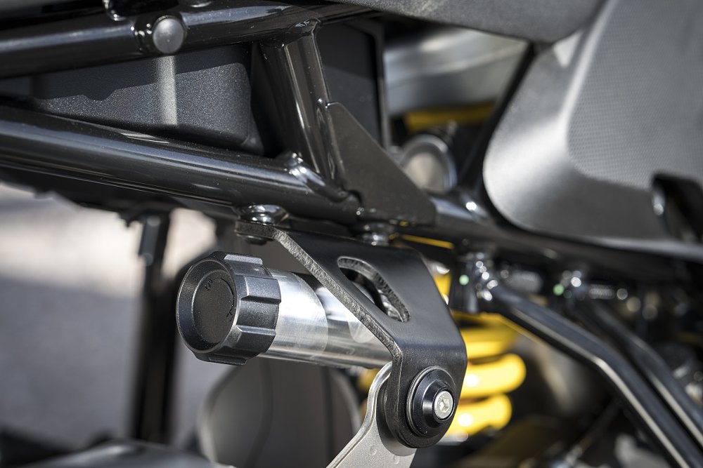 close view of the remote preload adjuster knob on the rear shock