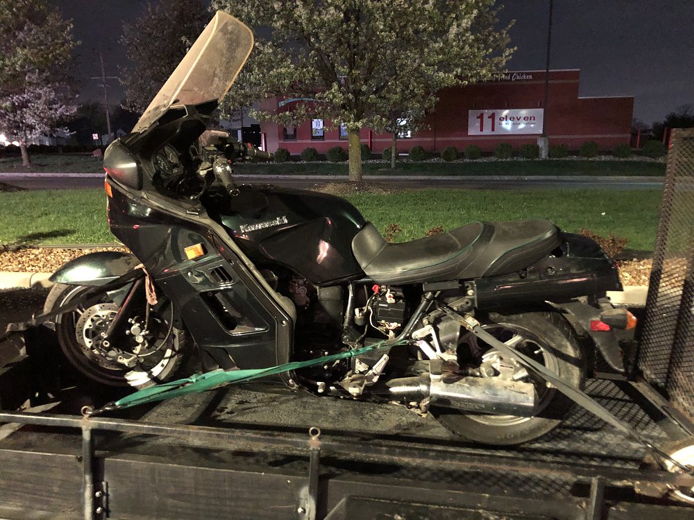 the Concours on a trailer at night