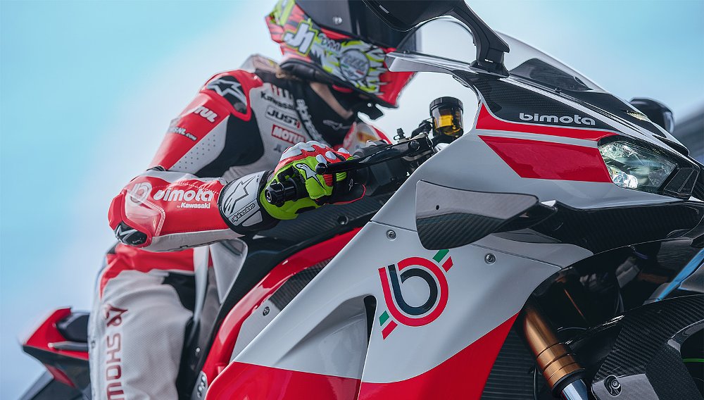 A racer mounted on the Bimota KB998 Rimini.