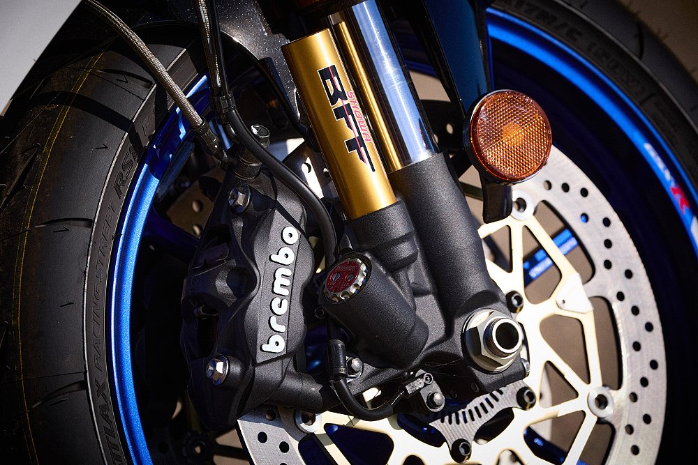 A close up of the GSX-R1000RS's Brembo Monobloc caliper.
