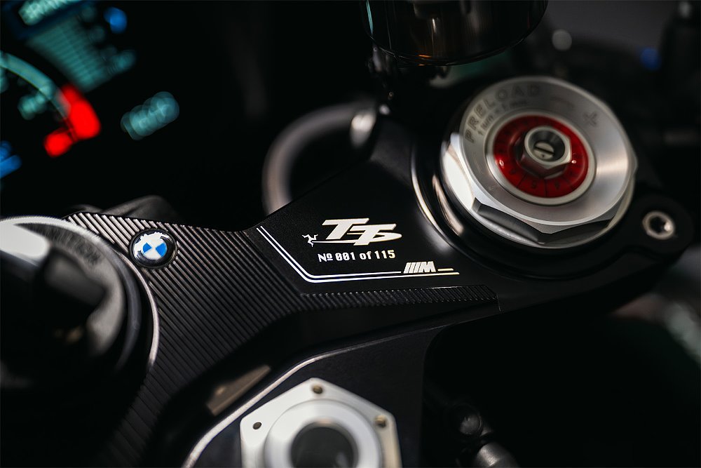 A close up of the serialized stamp on the M 1000 RR Isle of Man TT's top clamp.