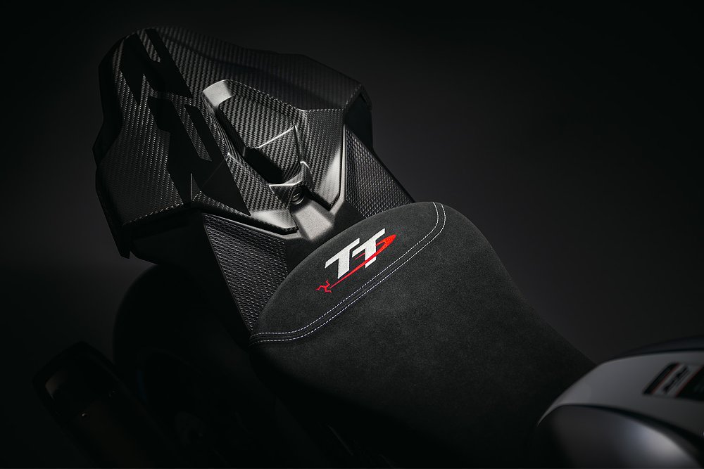 A close up of the M 1000 RR's Isle of Man TT-branded seat.