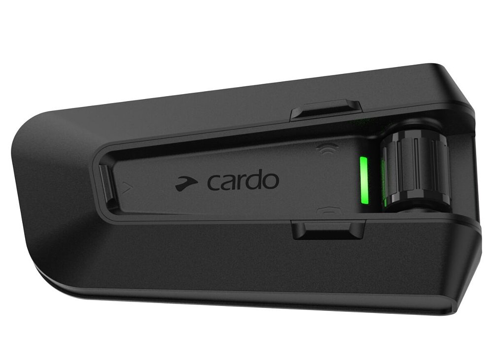 studio photo of the Cardo communications unit