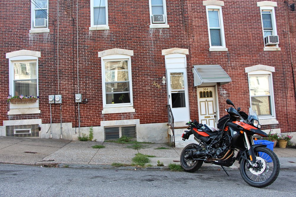 BMW F 800 GS in the city