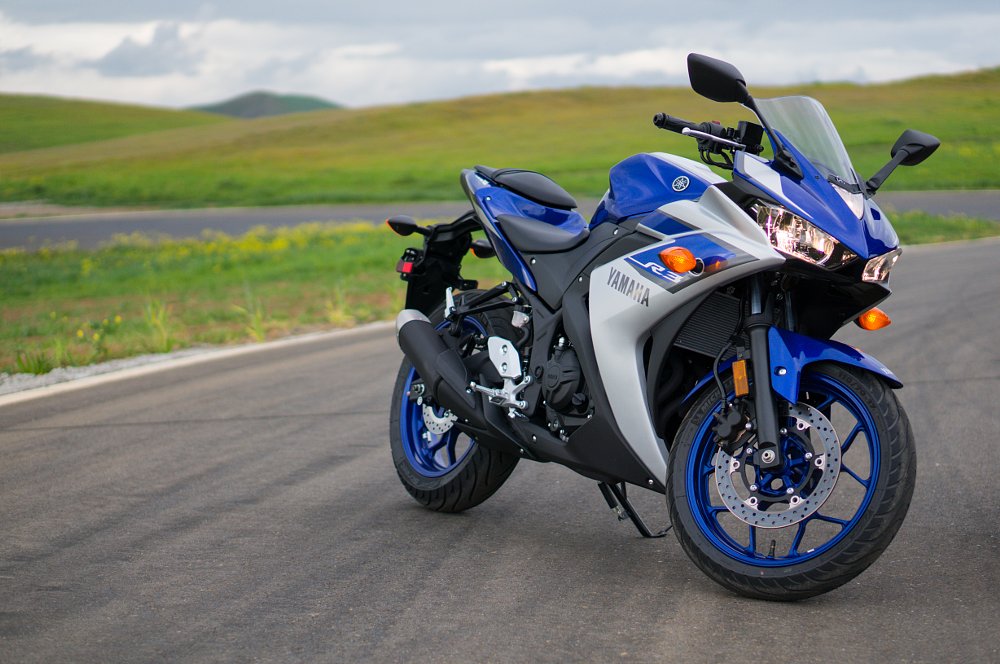 Yamaha R3