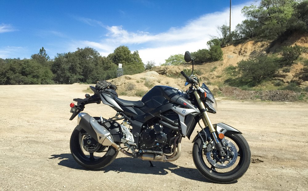 suzuki gsx-s750