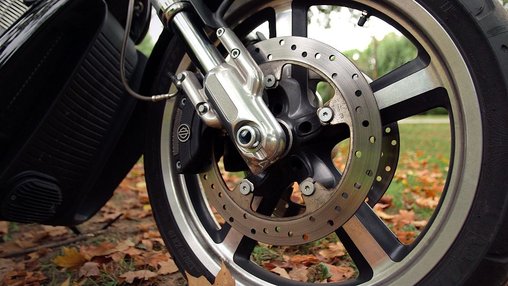 Harley-Davidson V-Rod Muscle brakes