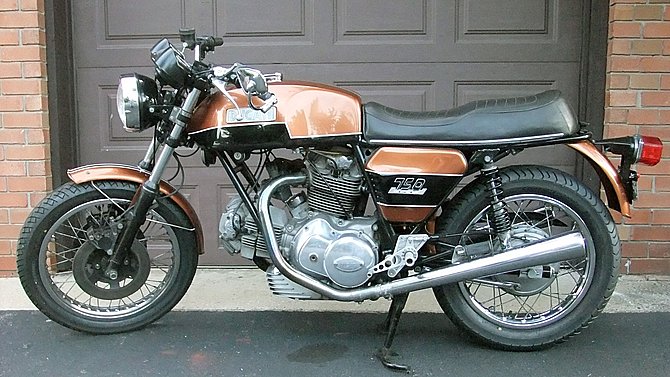 Ducati 750GT