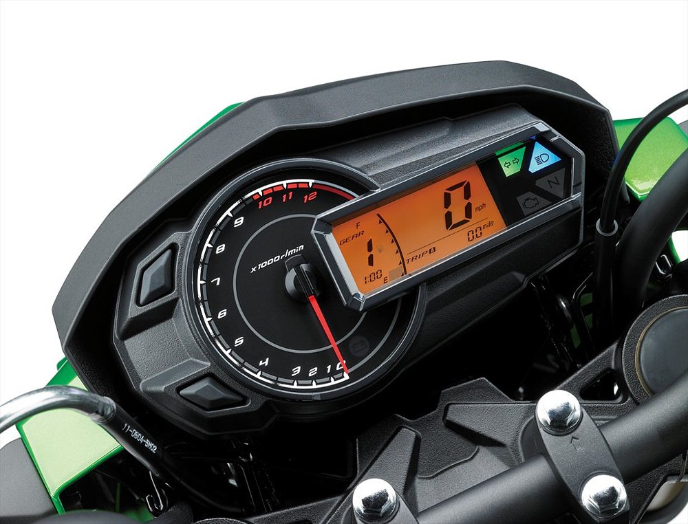Kawasaki Z125 Pro instrument cluster