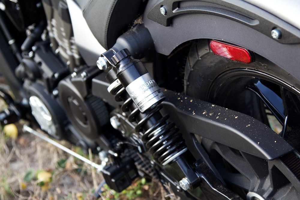 Victory Octane optional rear shocks
