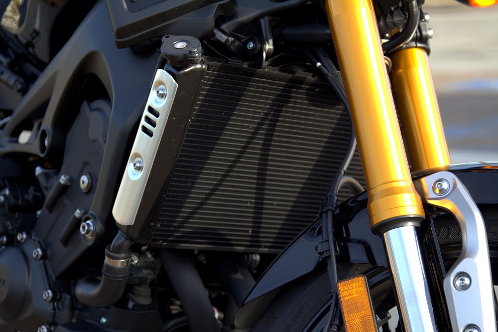 Radiator side covers