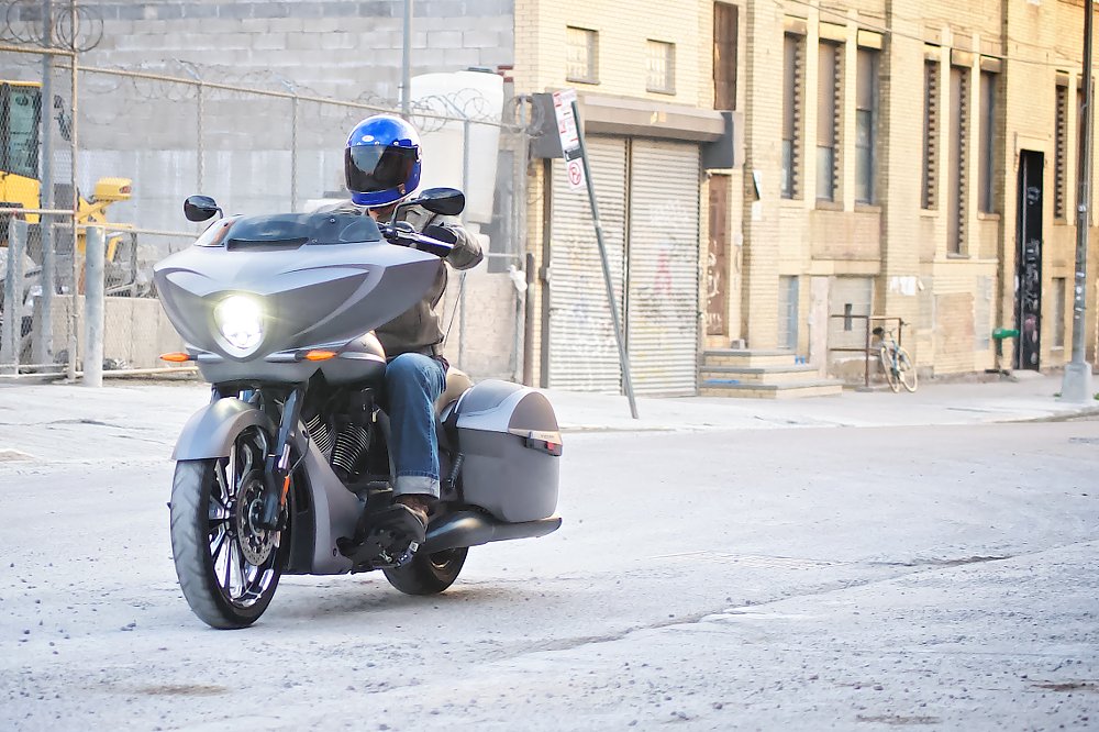 Victory Magnum X-1 SE