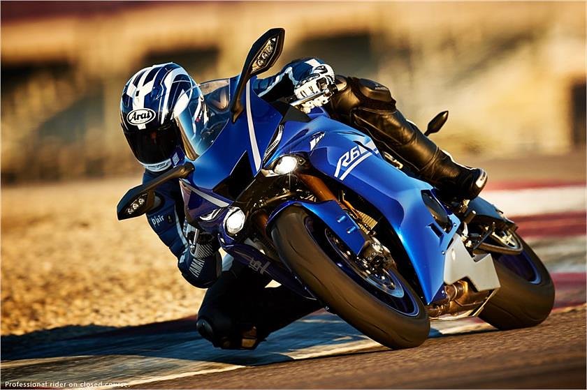 2017 Yamaha YZF-R1