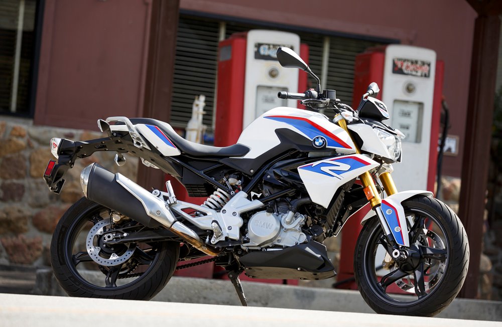 BMW G 310 R at the Rock Store