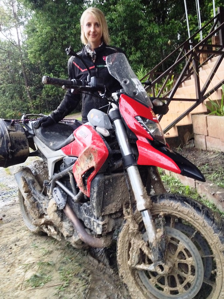 muddy Hyperstrada
