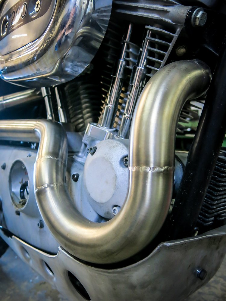 Hugo Moto Exhaust 