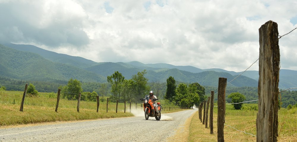 gravel road in Cades Cove