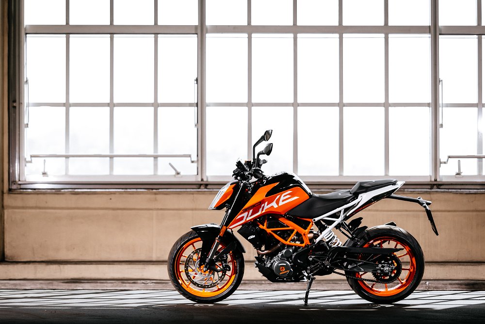 KTM 390 Duke First Ride Review 